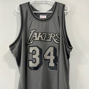 MITCHELL & NESS SHAQUILLE O’NEAL MEN’S JERSEY